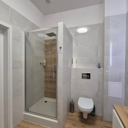 Duzy Komfortowy Apartament W Samym Centrum Przy Manufaktura I Piotrkowska, Blisko Zoo, Fala
