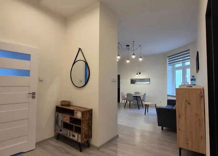 Duzy Komfortowy Apartament W Samym Centrum Przy Manufaktura I Piotrkowska, Blisko Zoo, Fala * وودج